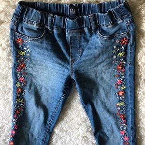 Gap girls embroidered jeggings